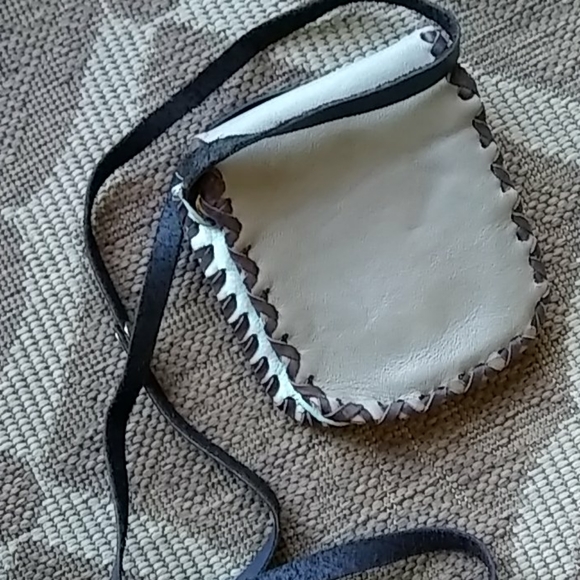 Cute vintage leather bag - Picture 3 of 6